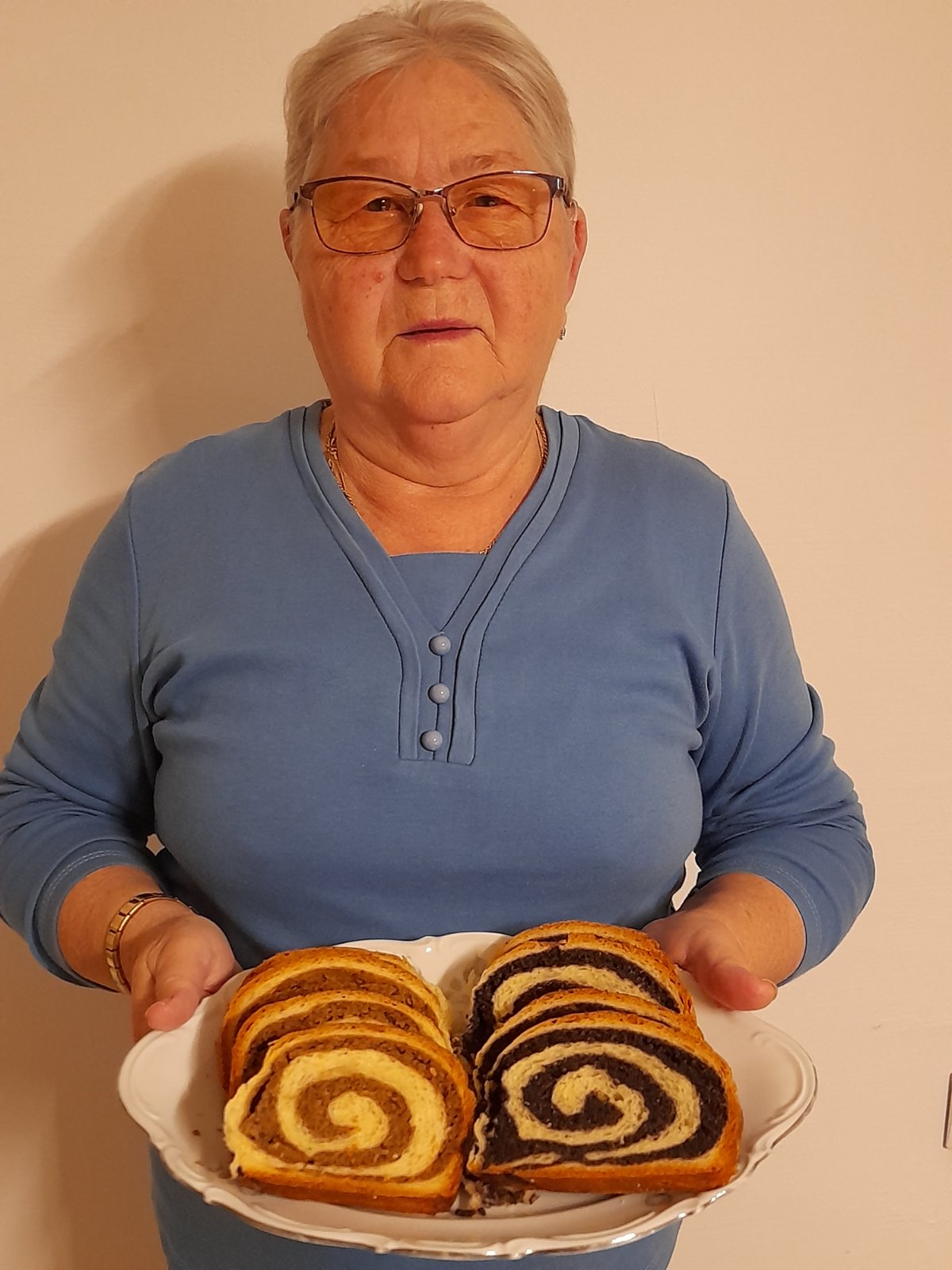 Marija Krnjak zdigani kolač (3)