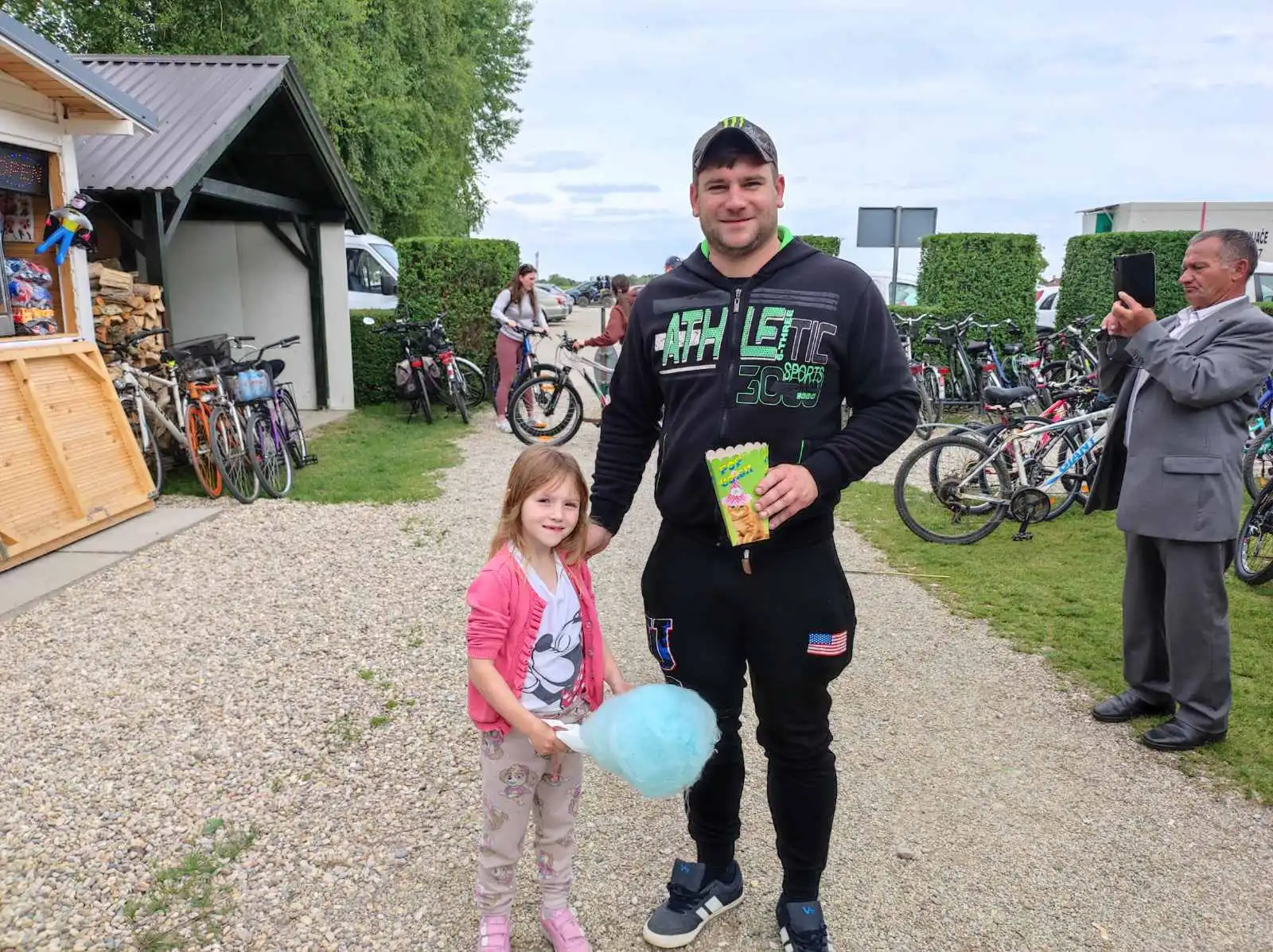 Marina,Prvi maj, grah (17) Marina,Prvi maj, grah (17)