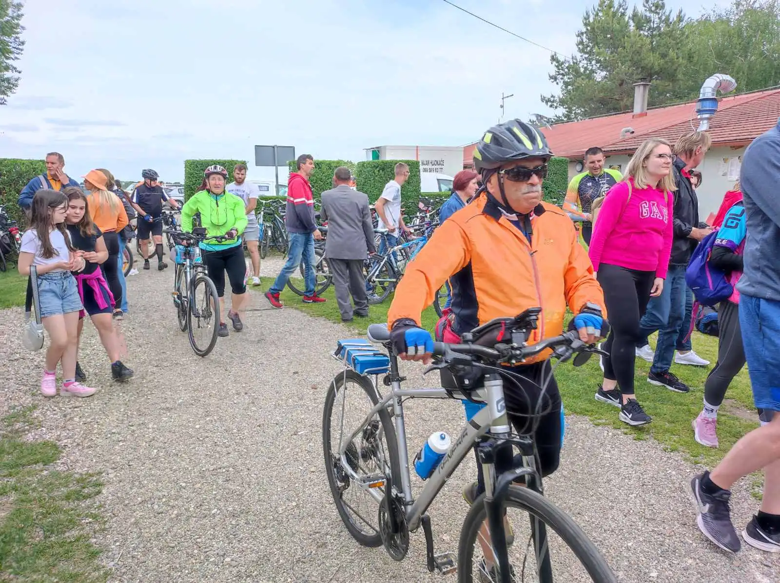 Marina,Prvi maj, grah (18) Marina,Prvi maj, grah (18)