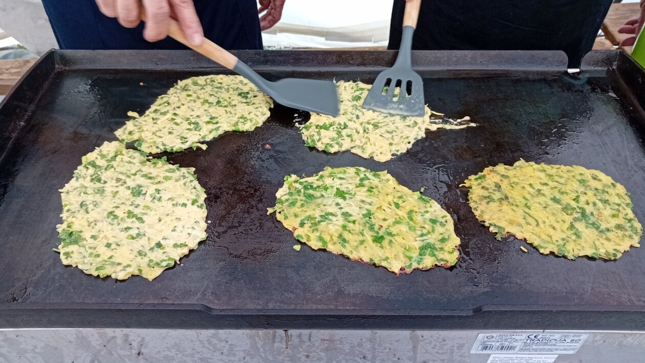 Marjan Kozar i Čedomir Valjak predstavili jelo iz starih vremena (1)