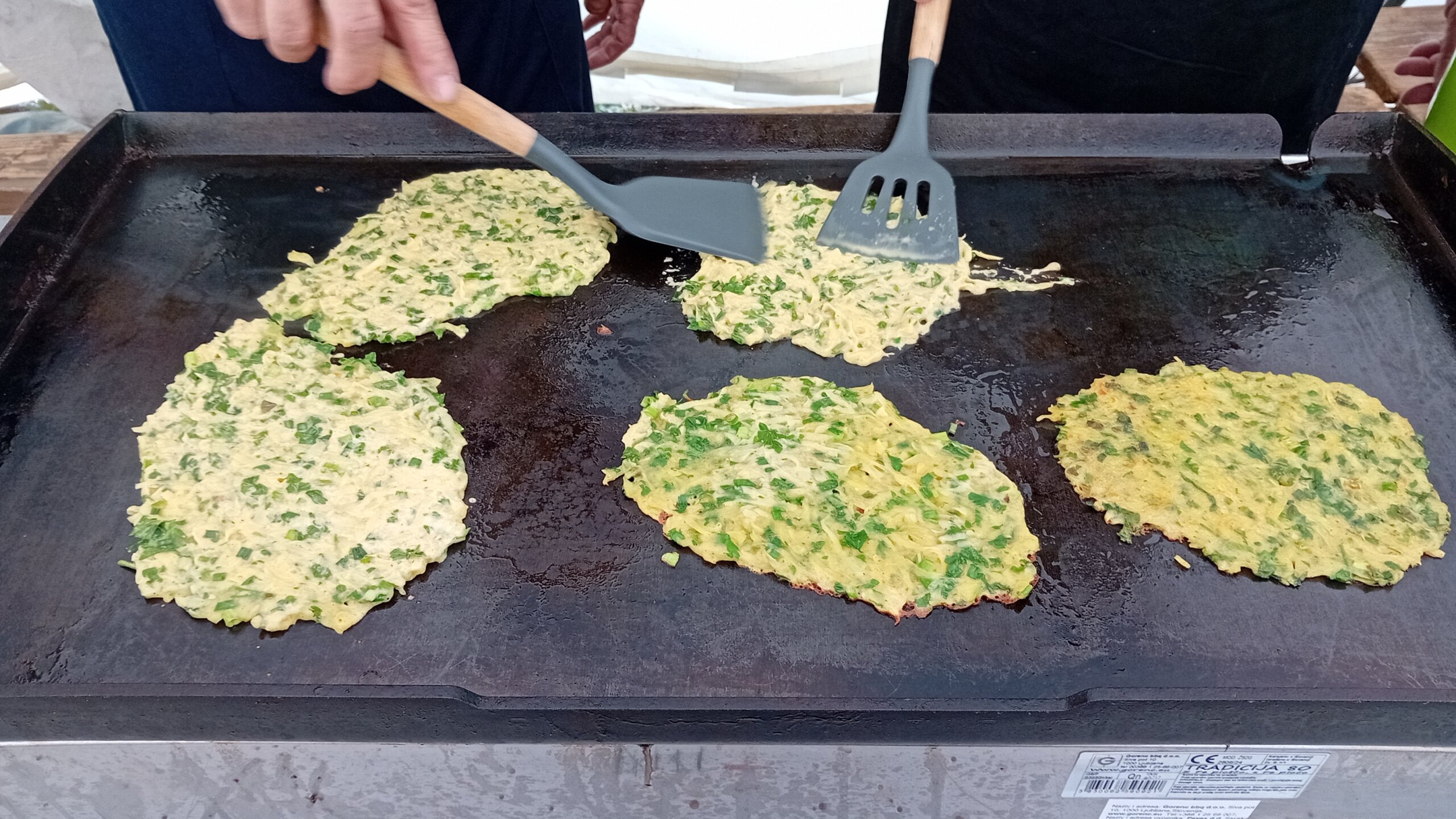 Marjan Kozar i Čedomir Valjak predstavili jelo iz starih vremena (1)