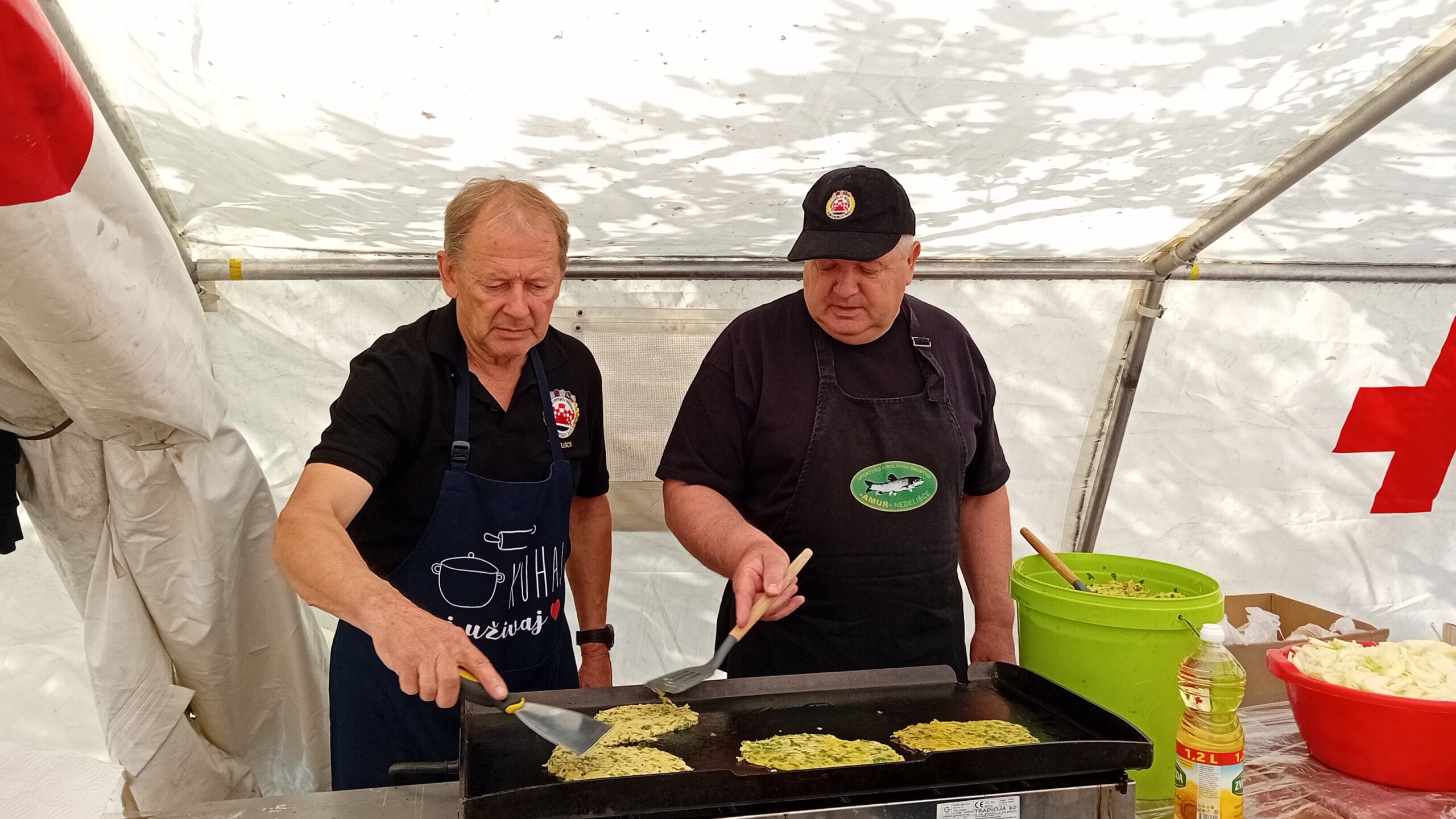 Marjan Kozar i Čedomir Valjak predstavili jelo iz starih vremena (2)