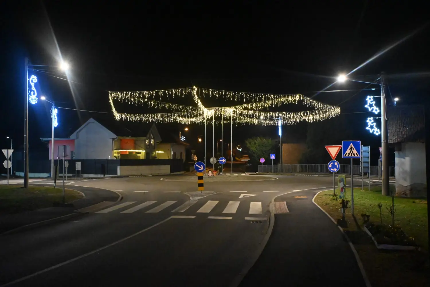 Martin Srša, advent 2024, paljenje svijeće (8)