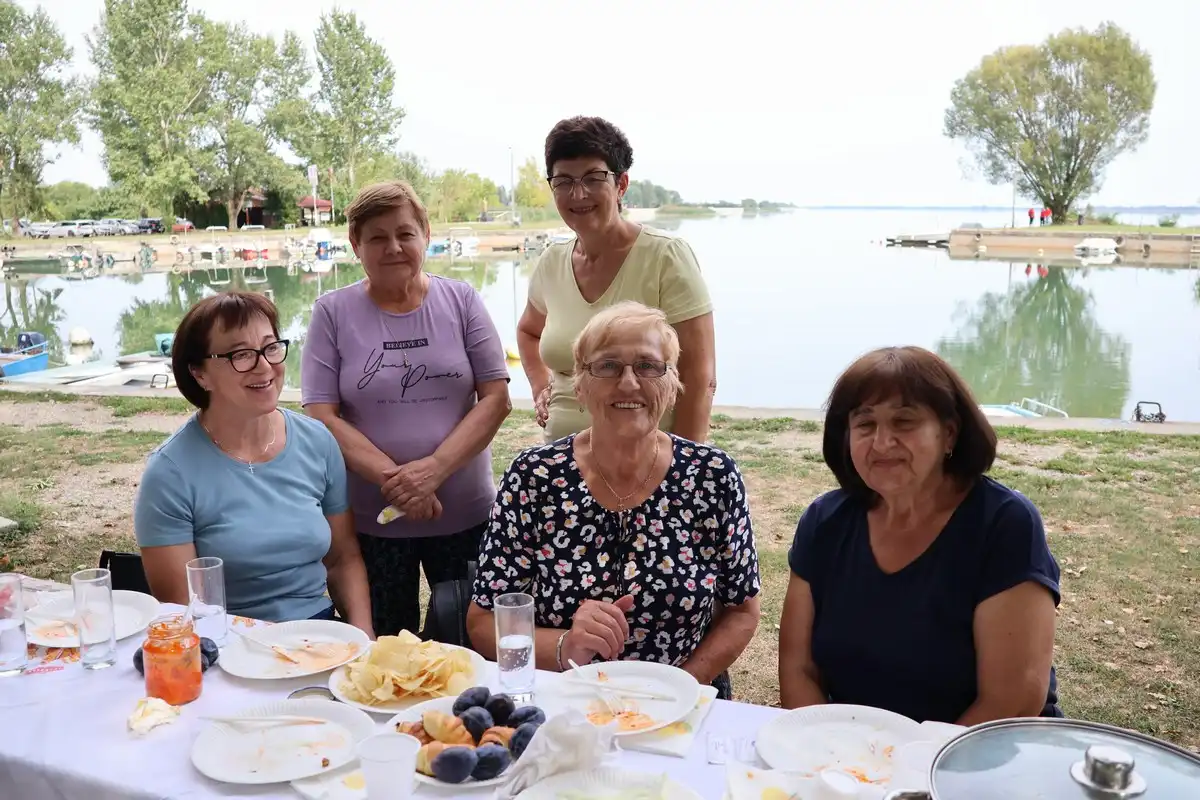 Matica umirovljenika Međimurske županije održala drugu čevapčijadu (10) Matica umirovljenika Međimurske županije održala drugu čevapčijadu (10)