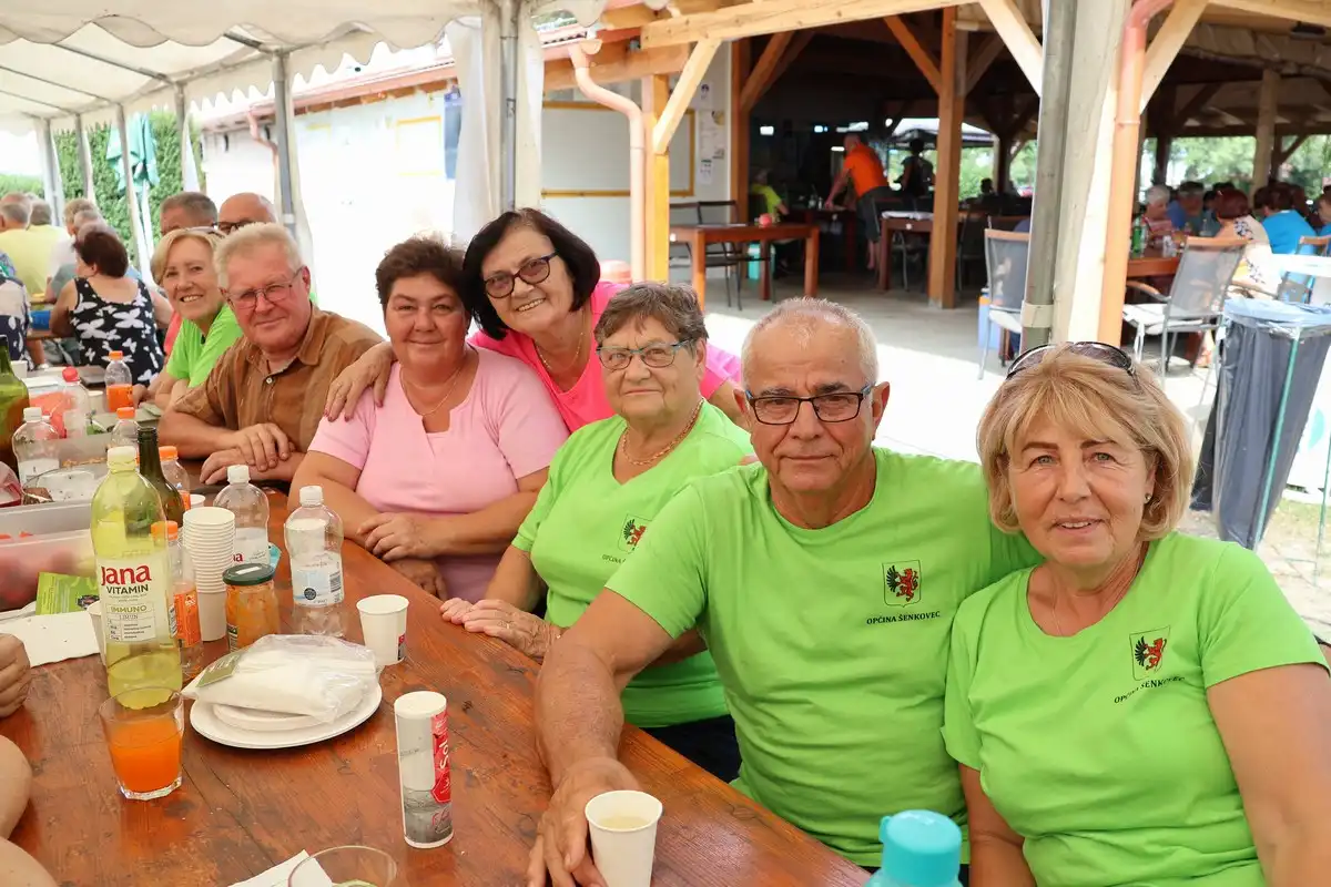 Matica umirovljenika Međimurske županije održala drugu čevapčijadu (18) Matica umirovljenika Međimurske županije održala drugu čevapčijadu (18)