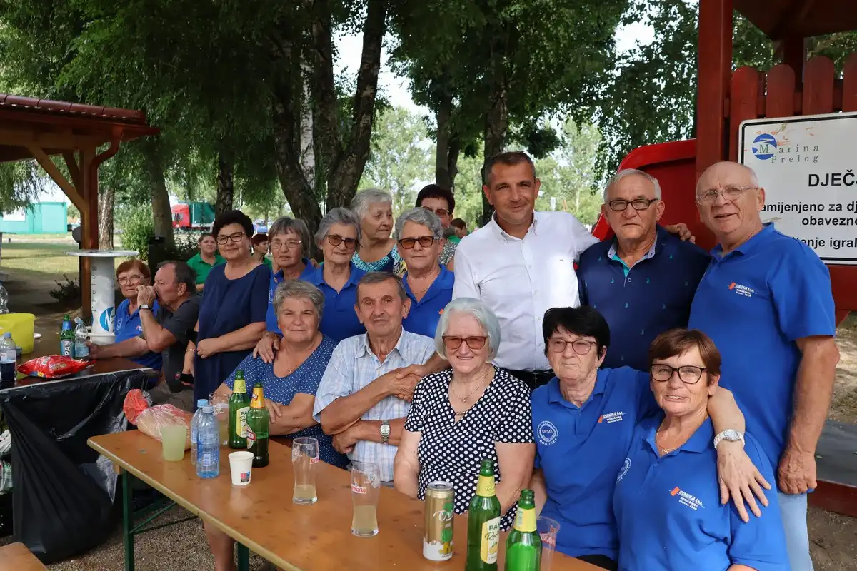 Matica umirovljenika Međimurske županije održala drugu čevapčijadu (32) Matica umirovljenika Međimurske županije održala drugu čevapčijadu (32)