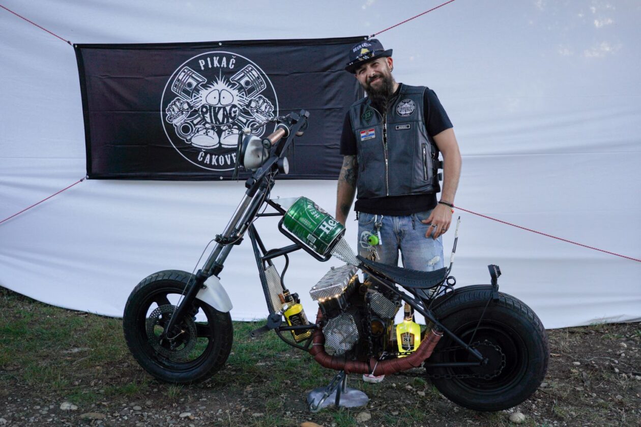 Matija Mikec unikatan motor (11)