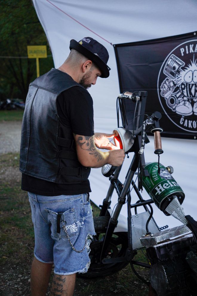 Matija Mikec unikatan motor (9)