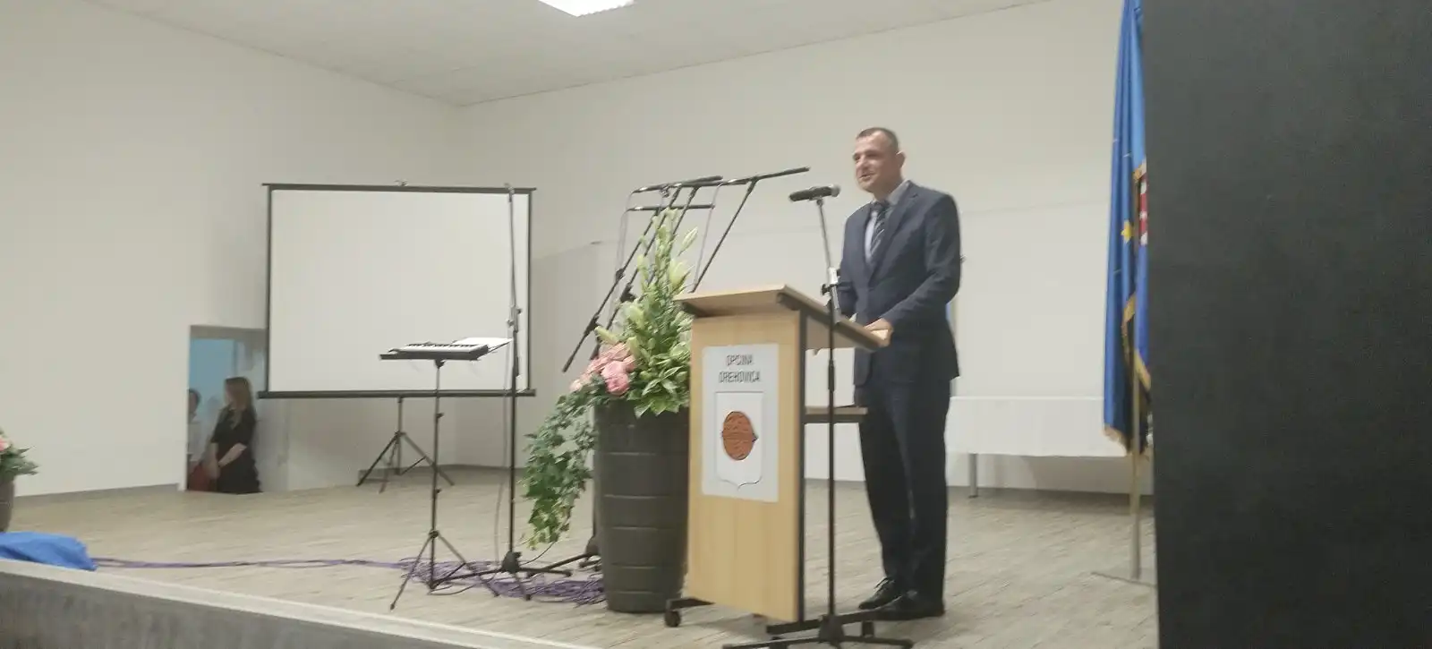 Matija Posavec (2) Matija Posavec (2)