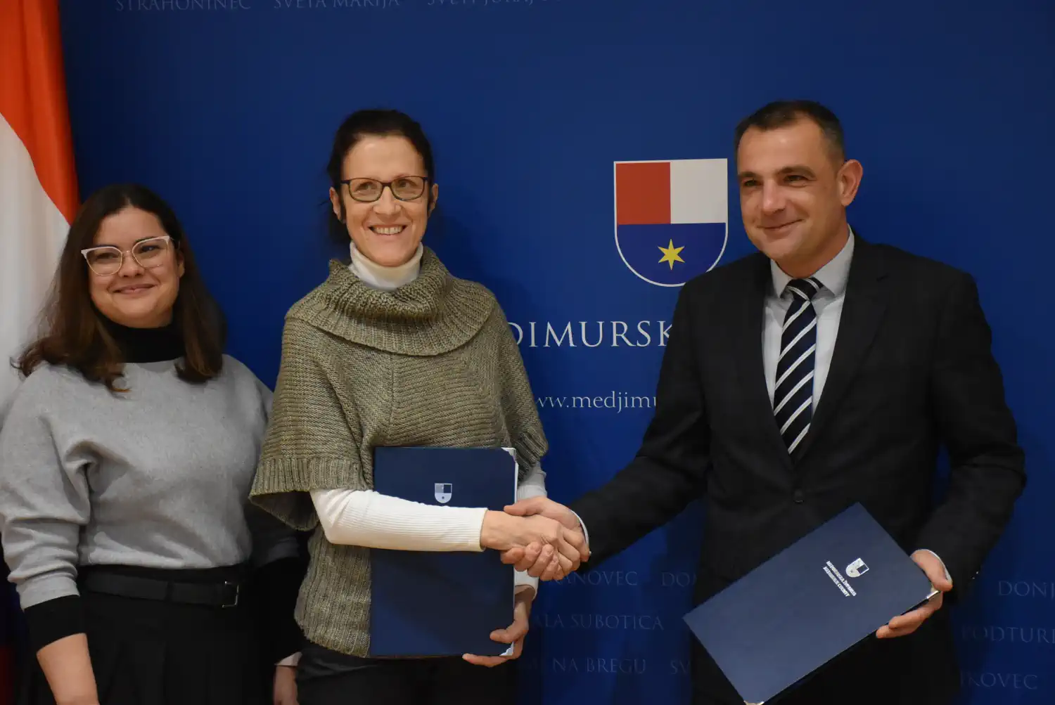 Matija Posavec, Aleksanda Hampamer (7)