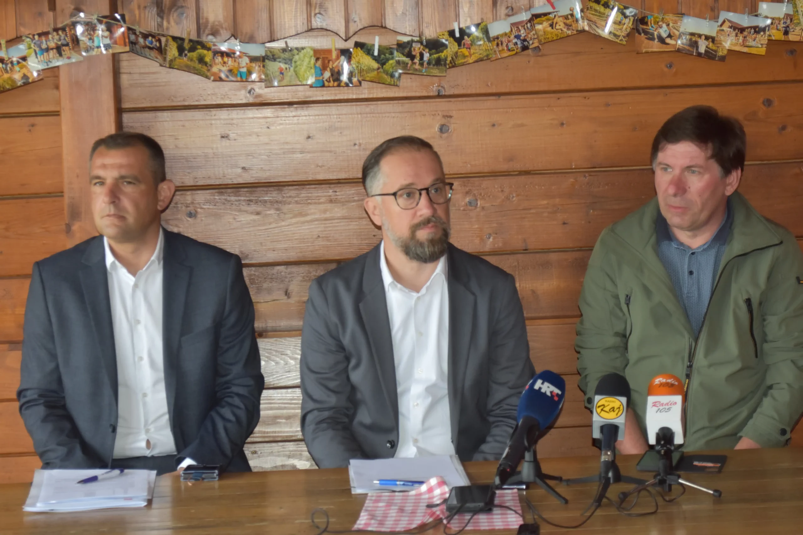 Matija Posavec, Darko Radanović, Rudi Grula Matija Posavec, Darko Radanović, Rudi Grula