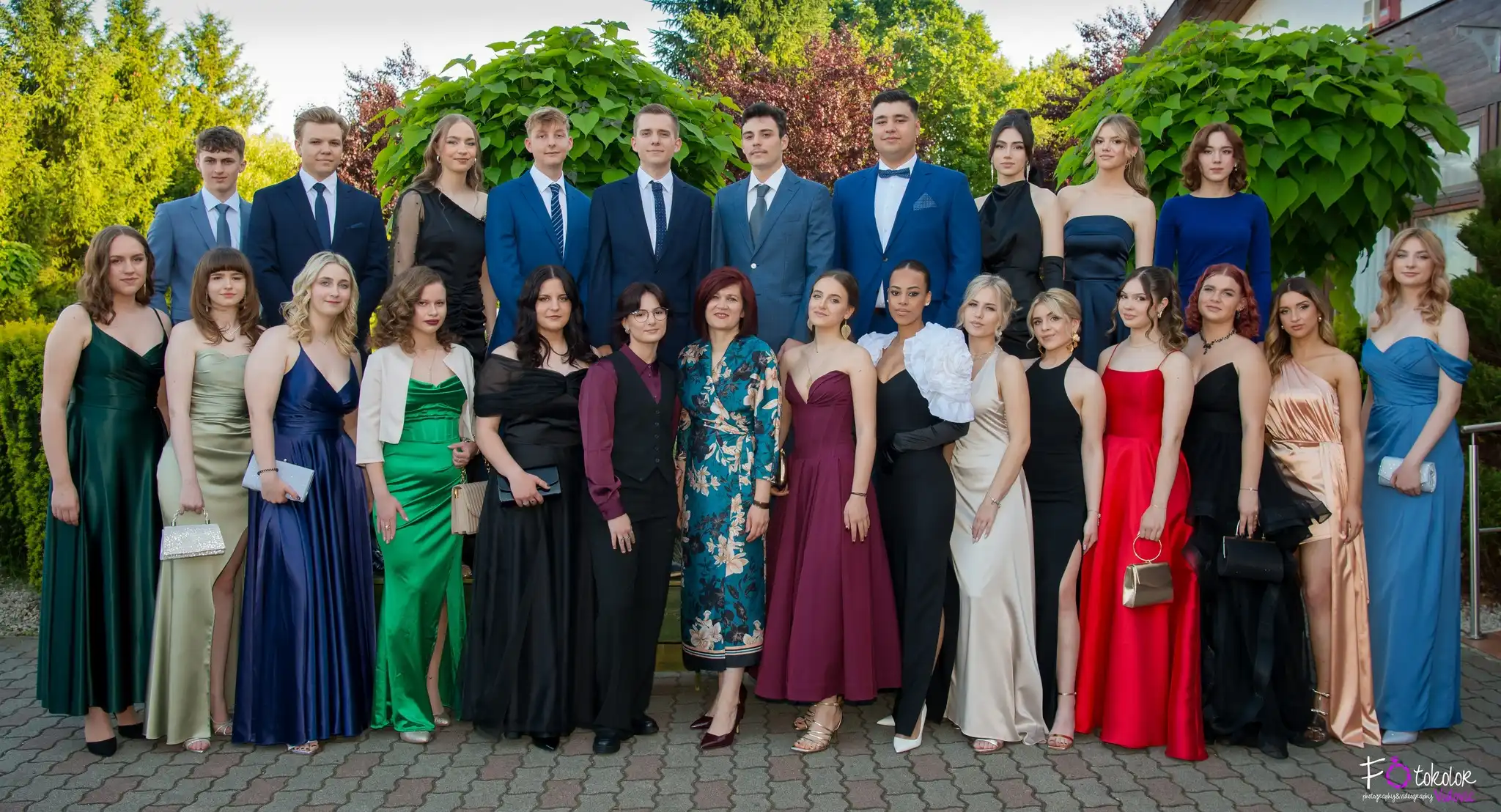 Maturalna večer gimnazijalaca 2023 2024 (6)