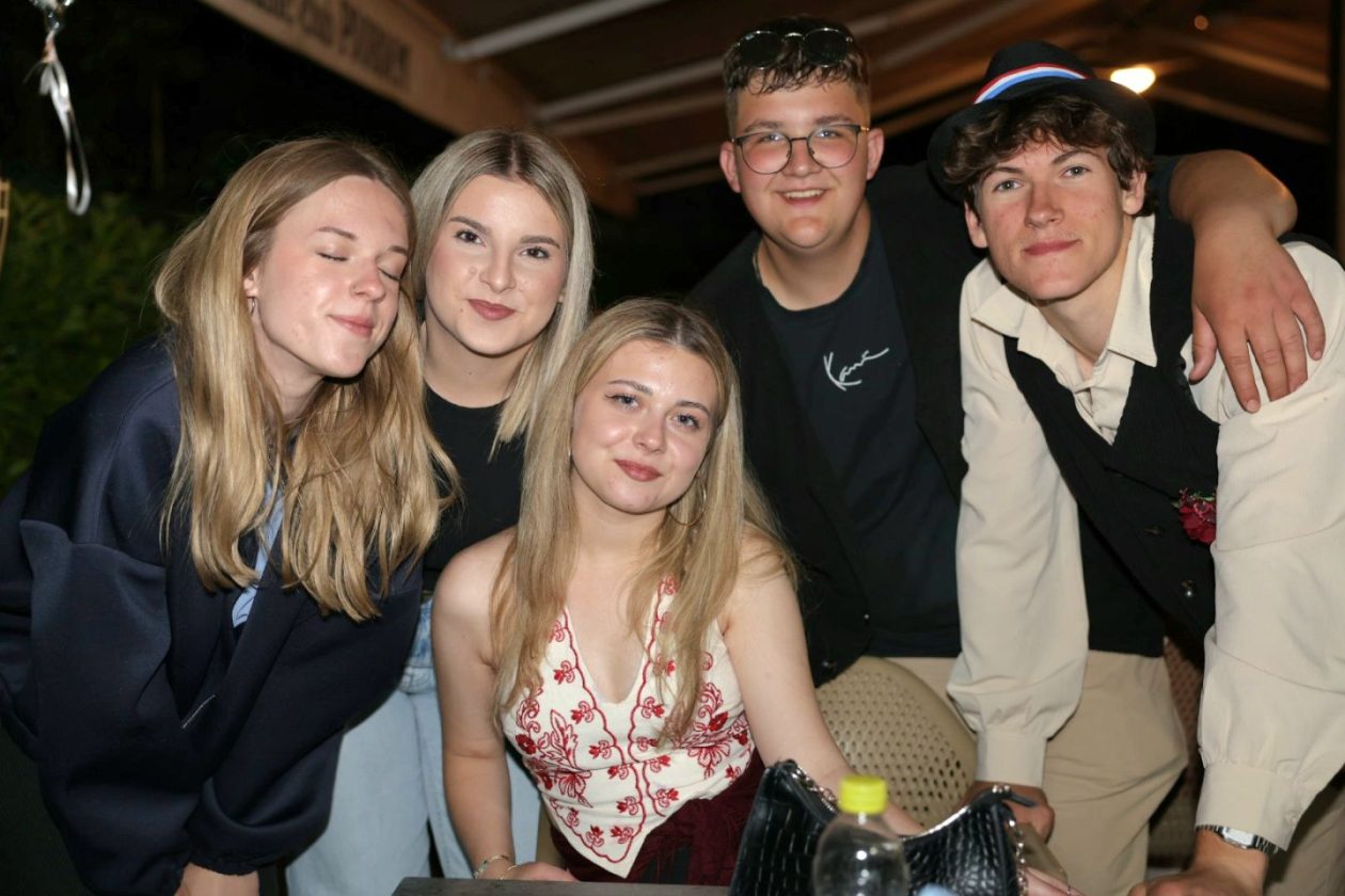 Maturalny party u podroomu (21)