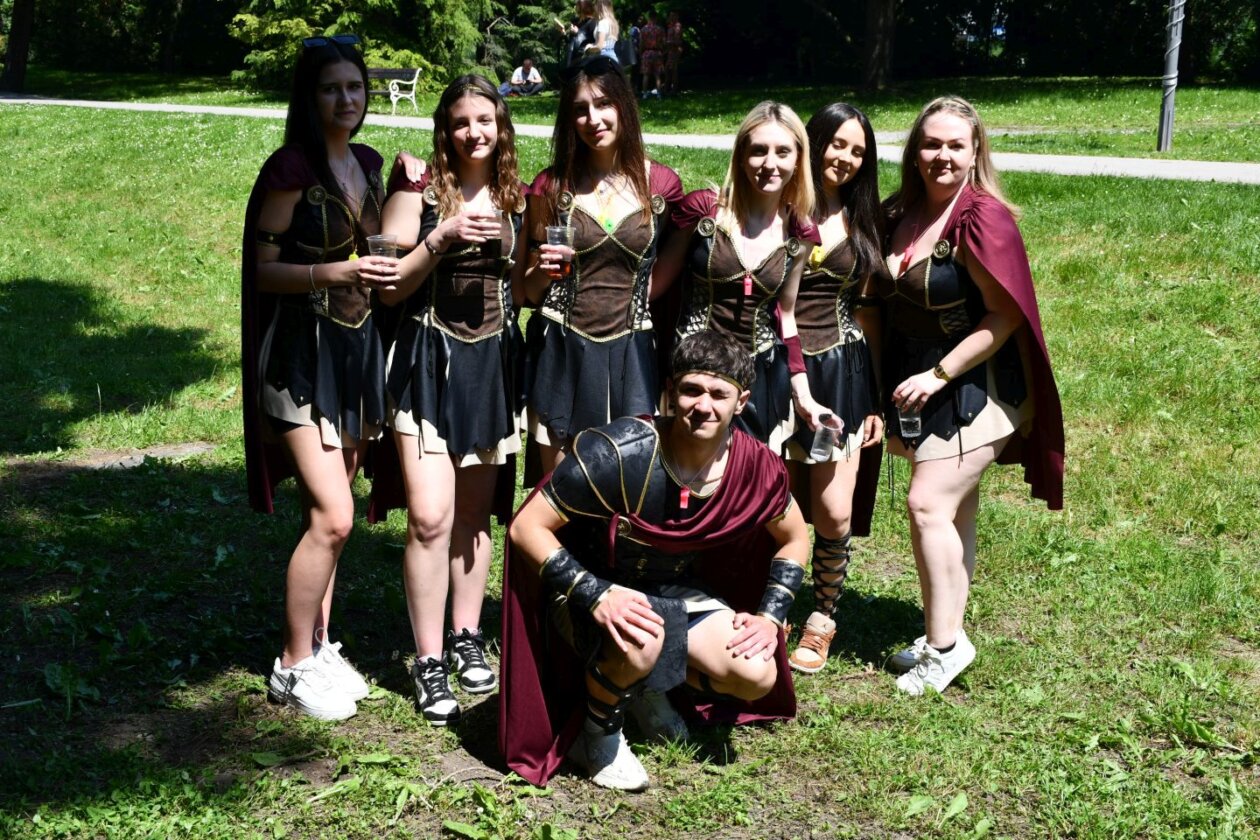 Maturanti, prvi dan u čakovečkom parku 2025 (21)