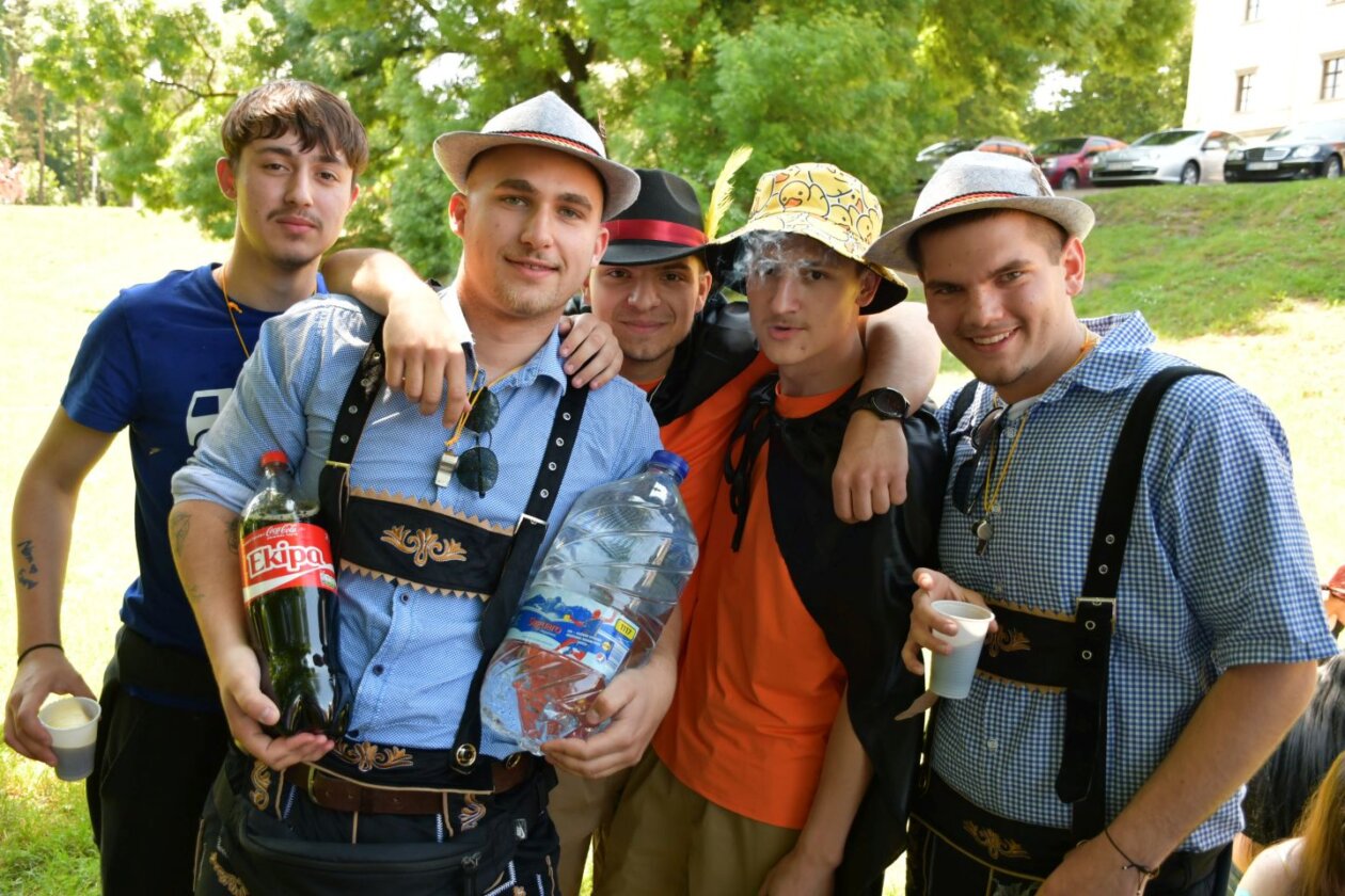 Maturanti, prvi dan u čakovečkom parku 2025 (24)