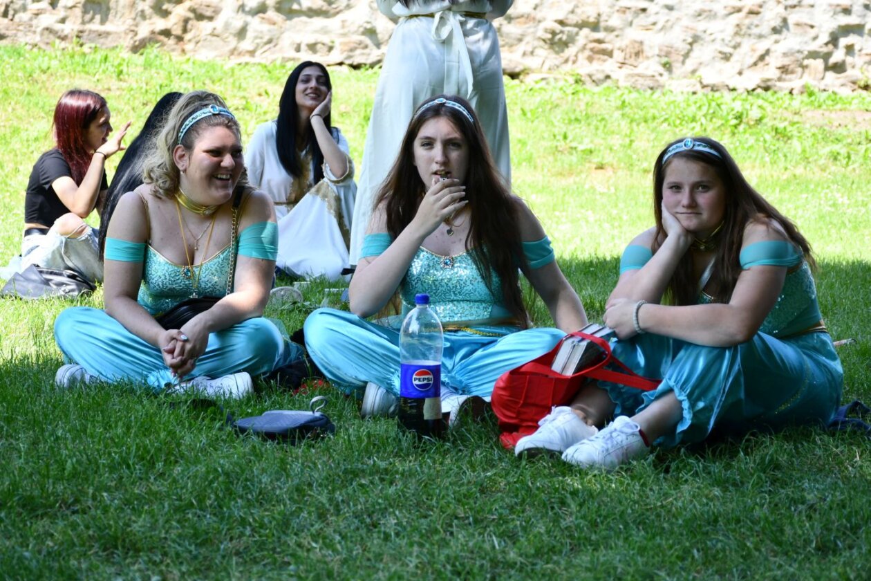 Maturanti, prvi dan u čakovečkom parku 2025 (36)