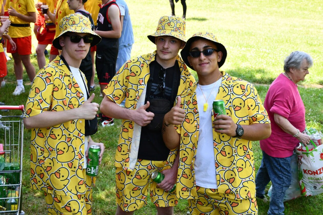 Maturanti, prvi dan u čakovečkom parku 2025 (4)