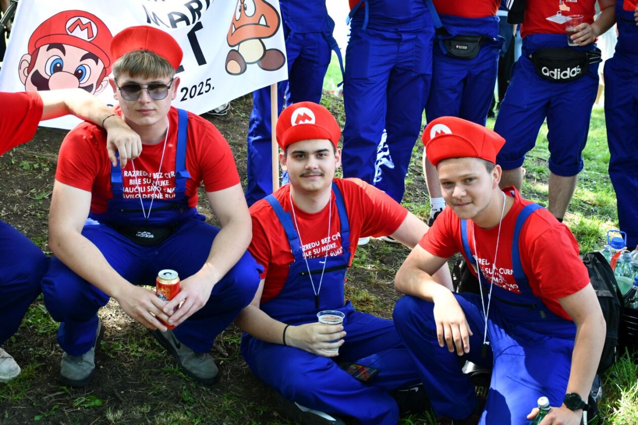 Maturanti, prvi dan u čakovečkom parku 2025 (46)