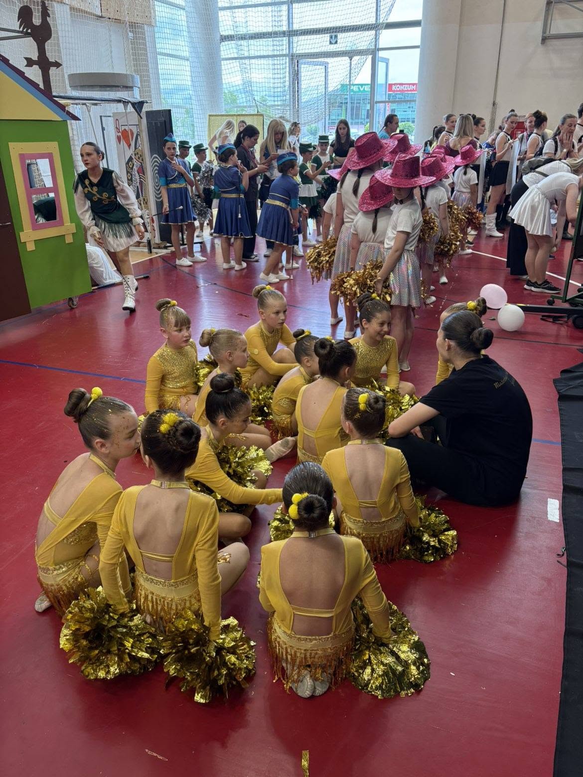 Mažoretkinje I Twirling Klub Goričan (12) Mažoretkinje I Twirling Klub Goričan (12)