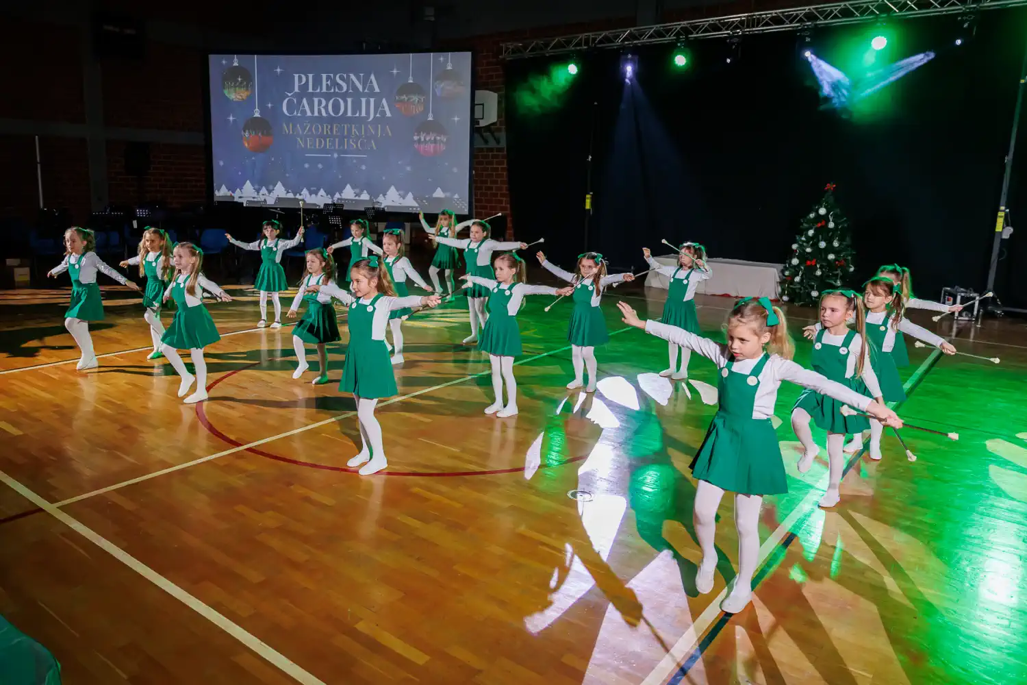 Mažoretkinje Nedelišća božićni koncert (3) Mažoretkinje Nedelišća božićni koncert (3)