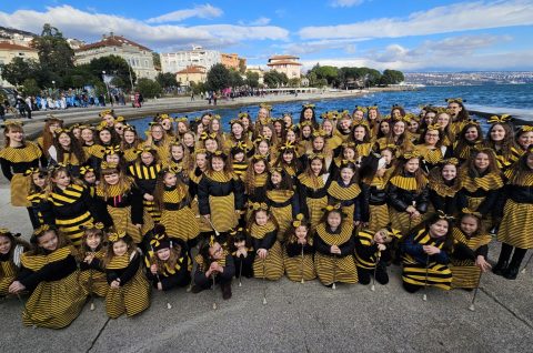 Mažoretkinje Nedelišća u Opatiji na karnevalu 2026 (1)