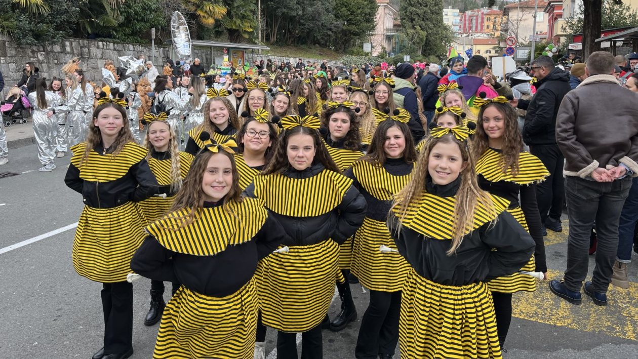 Mažoretkinje Nedelišća u Opatiji na karnevalu 2026 (4)