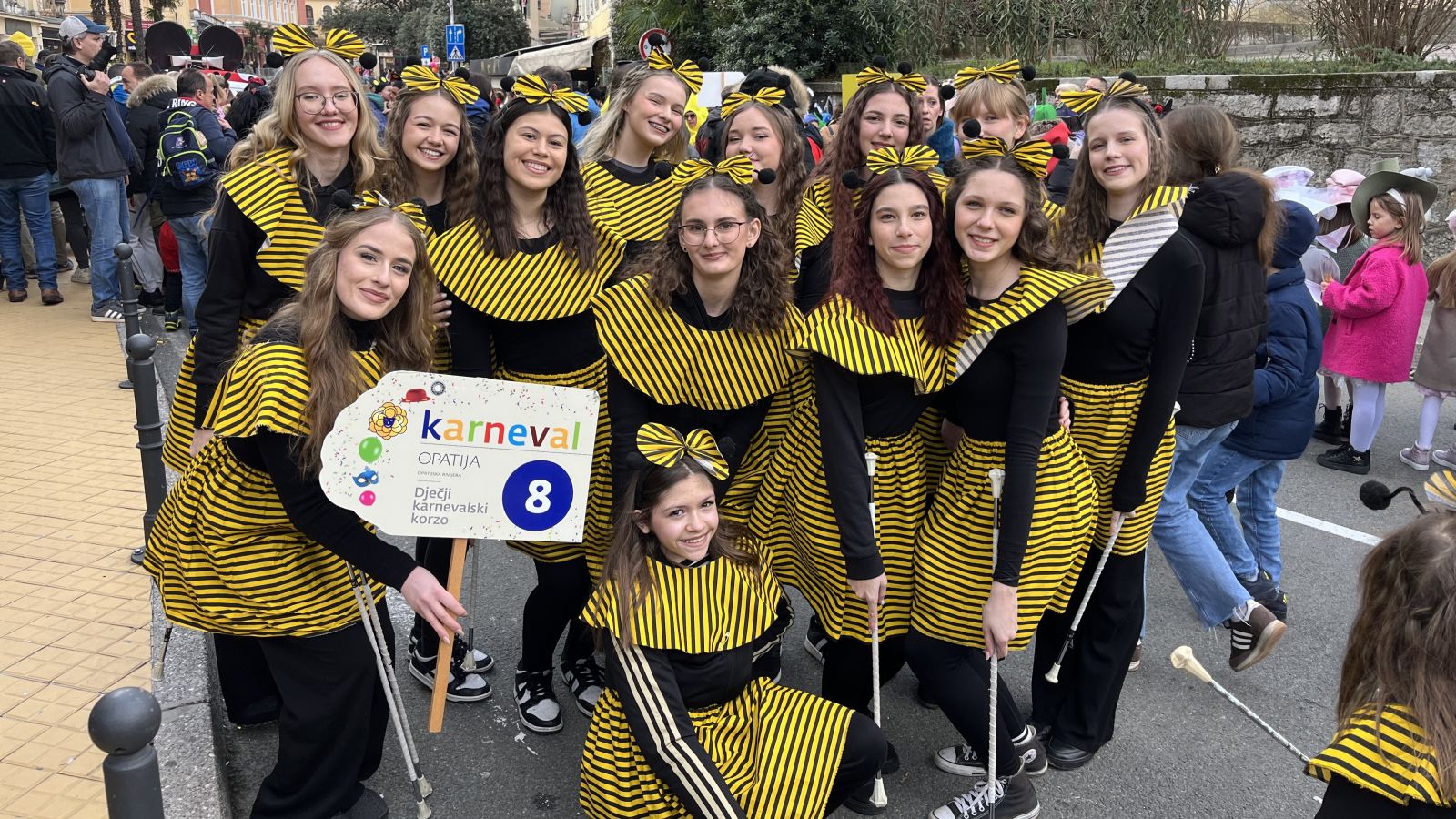 Mažoretkinje Nedelišća u Opatiji na karnevalu 2026 (7)