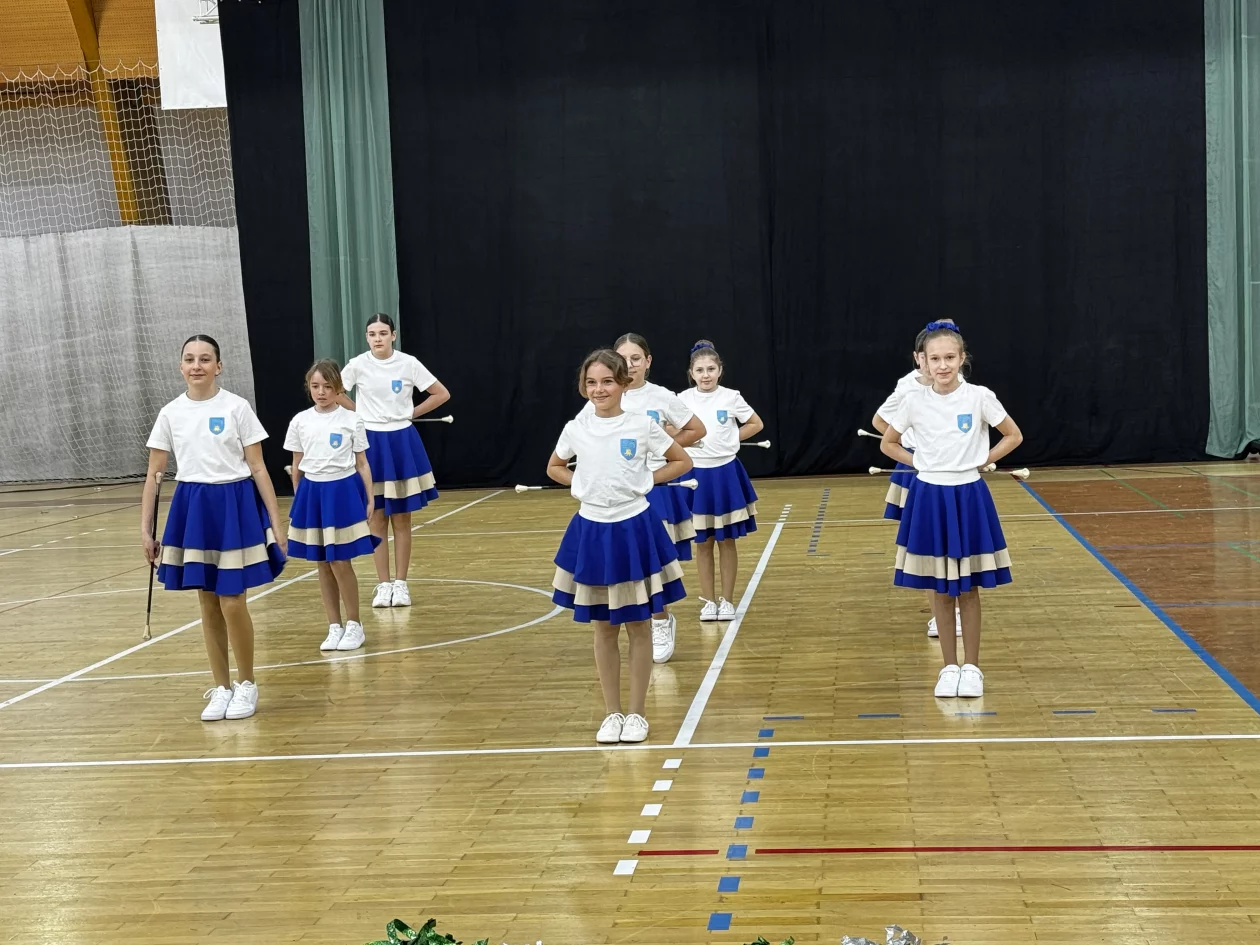 Mažoretkinje nedelišće (22) Mažoretkinje nedelišće (22)