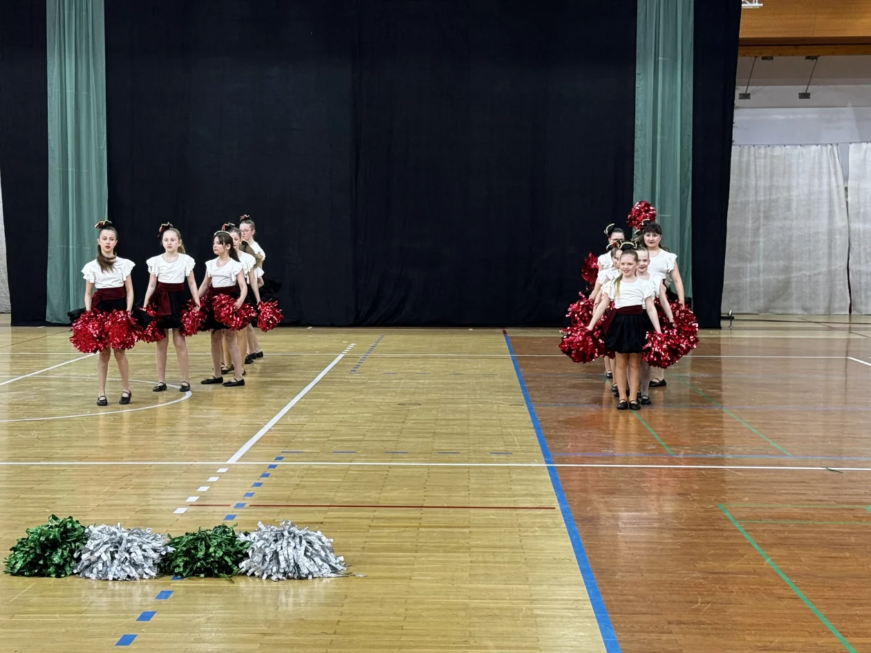 Mažoretkinje nedelišće (35) Mažoretkinje nedelišće (35)