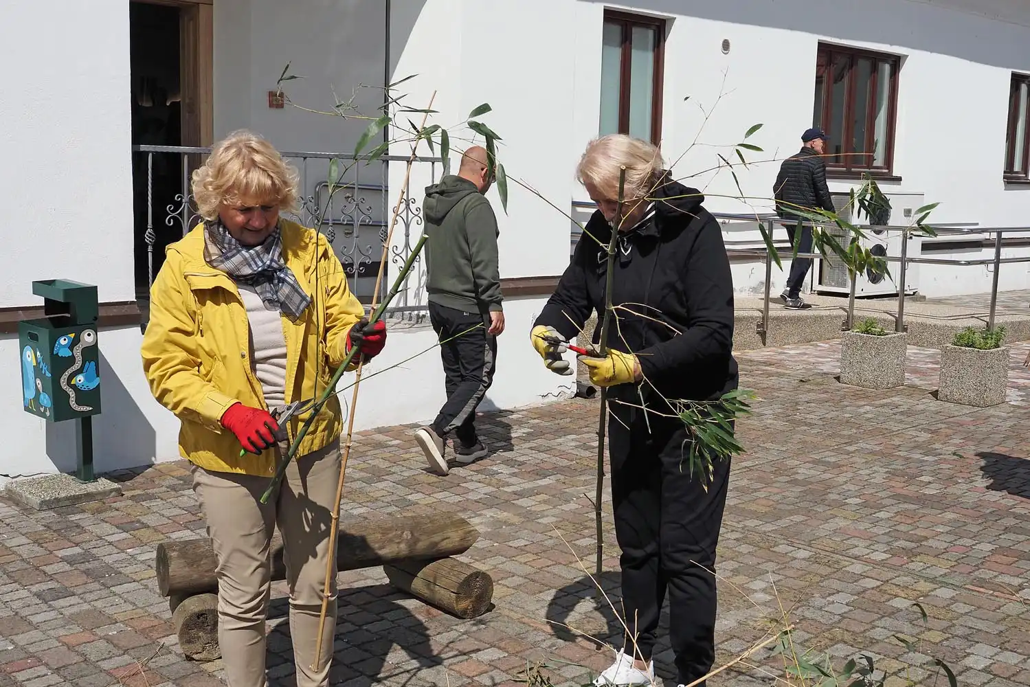 Med dvemi vodami (3)