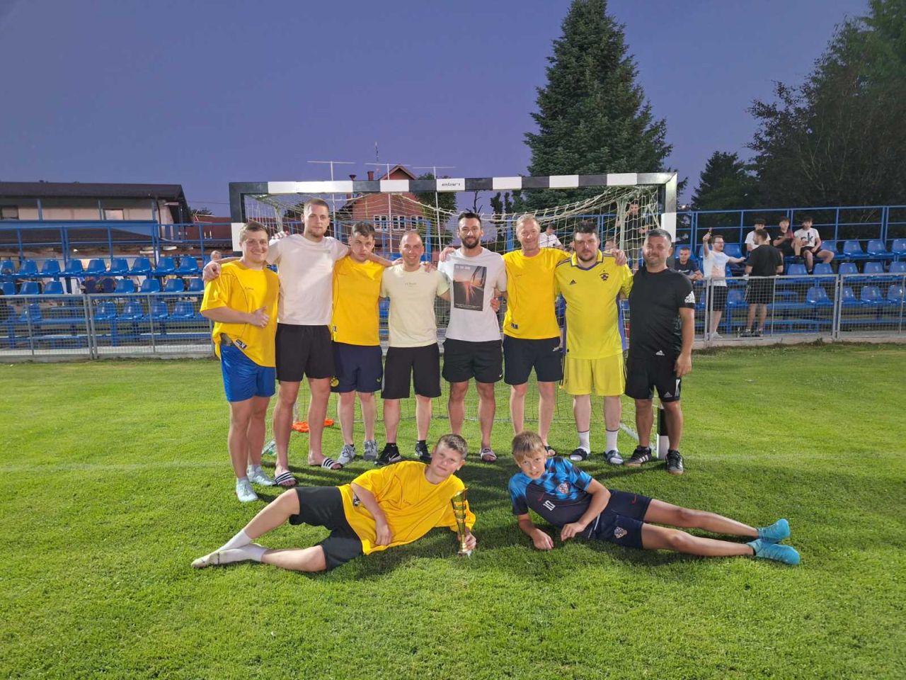 Med vulicaj turnir – dunjkovec pretetinec (3) Med vulicaj turnir – dunjkovec pretetinec (3)