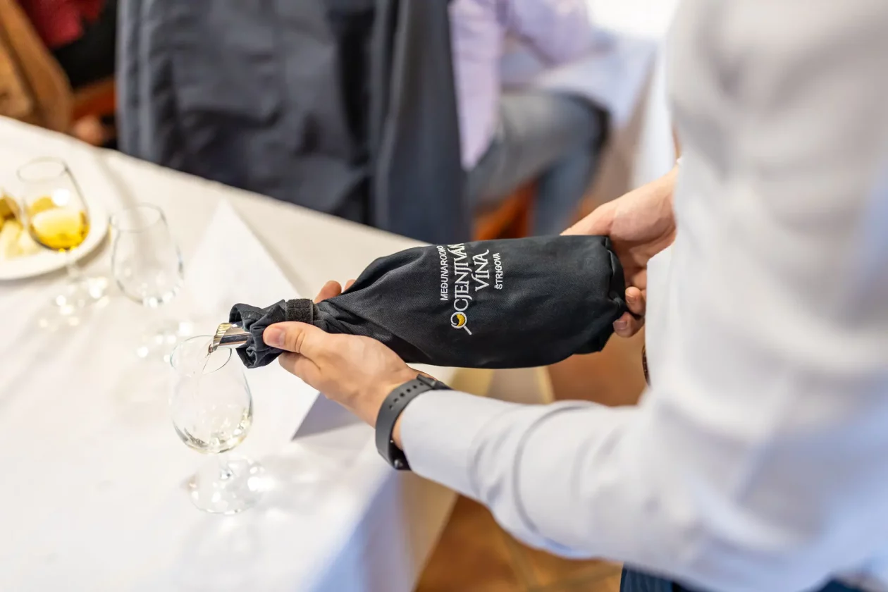 Međ. ocjenjivanje vina 5