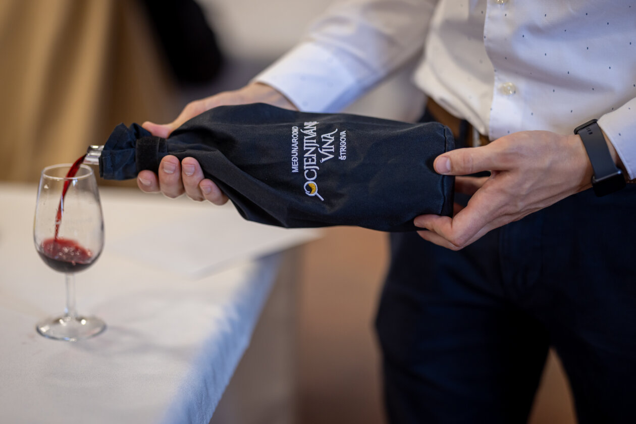 Međ. ocjenjivanje vina 8