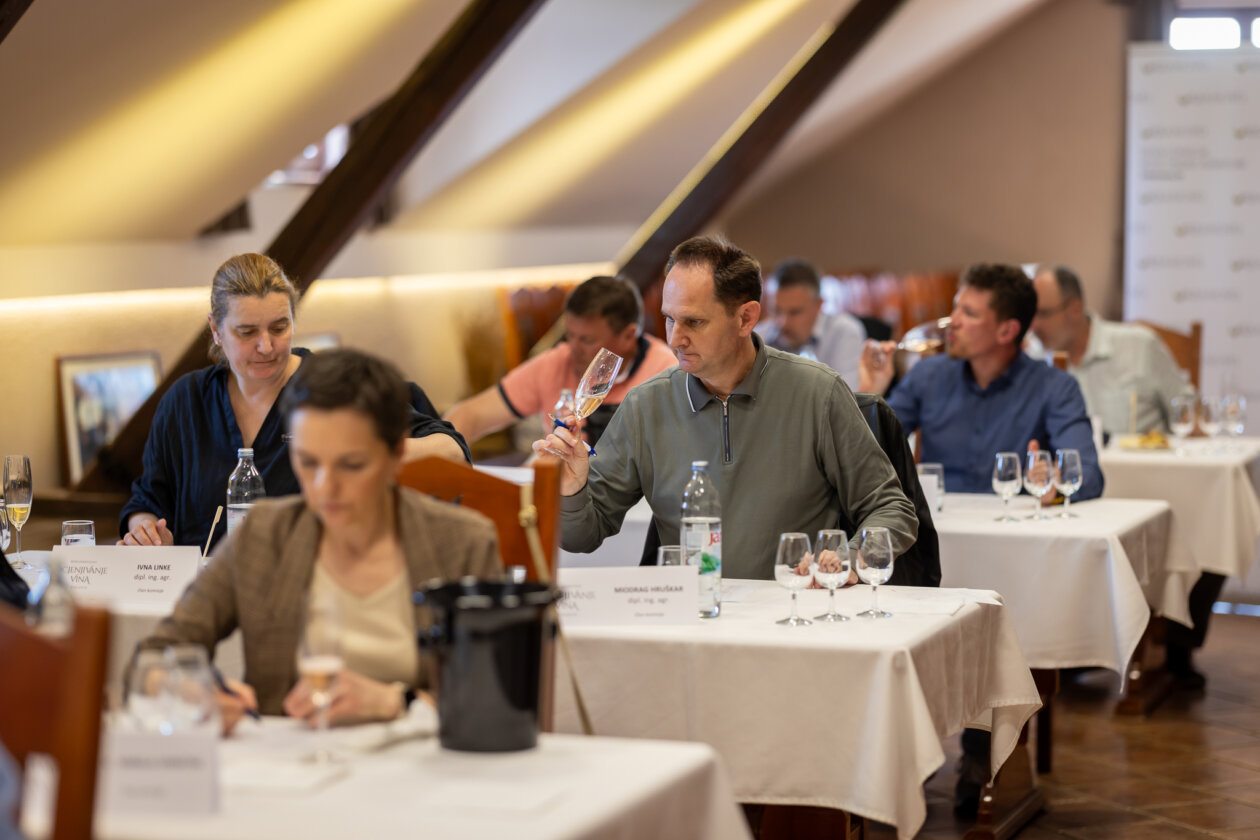 Međ. ocjenjivanje vina _ utorak 8 Međ. ocjenjivanje vina _ utorak 8