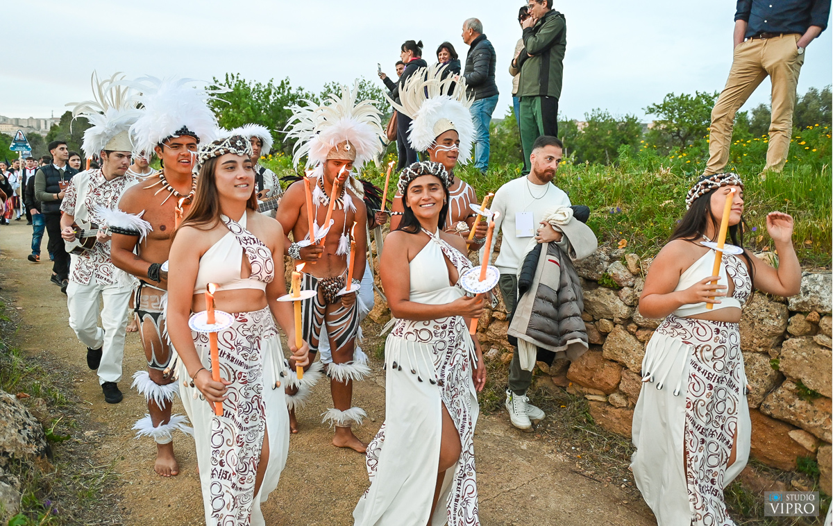 FOTO Međimurci u Italiji: Slogaši iz Preloga i Strahoninca na Festivalu bademovog cvijeta FOTO Međimurci u Italiji: Slogaši iz Preloga i Strahoninca na Festivalu bademovog cvijeta