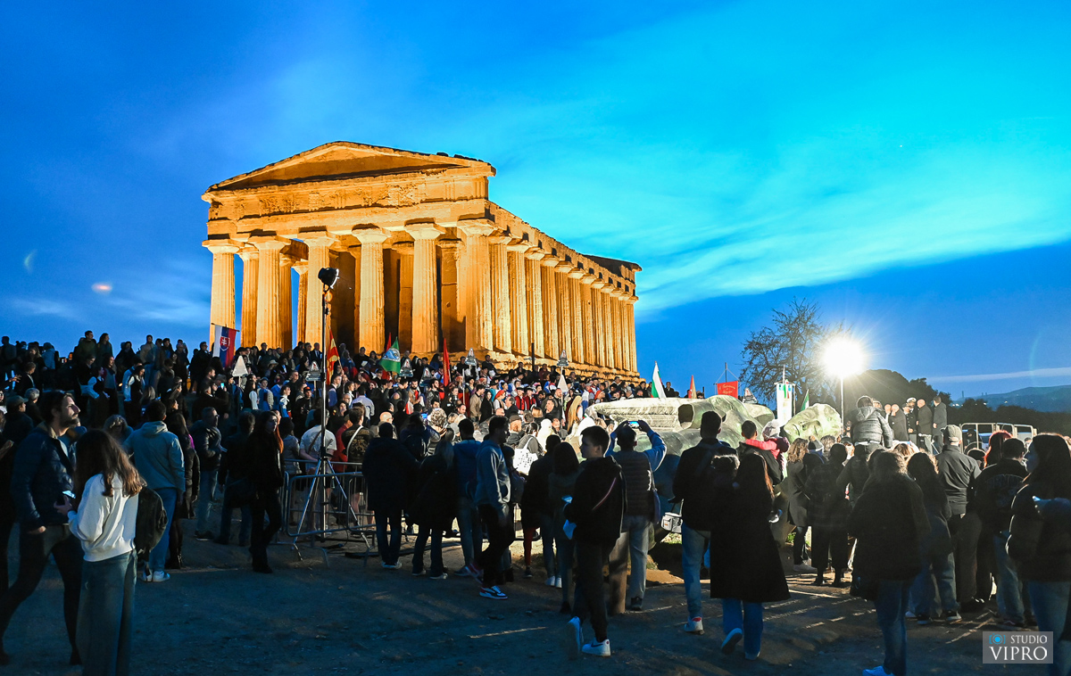 FOTO Međimurci u Italiji: Slogaši iz Preloga i Strahoninca na Festivalu bademovog cvijeta FOTO Međimurci u Italiji: Slogaši iz Preloga i Strahoninca na Festivalu bademovog cvijeta