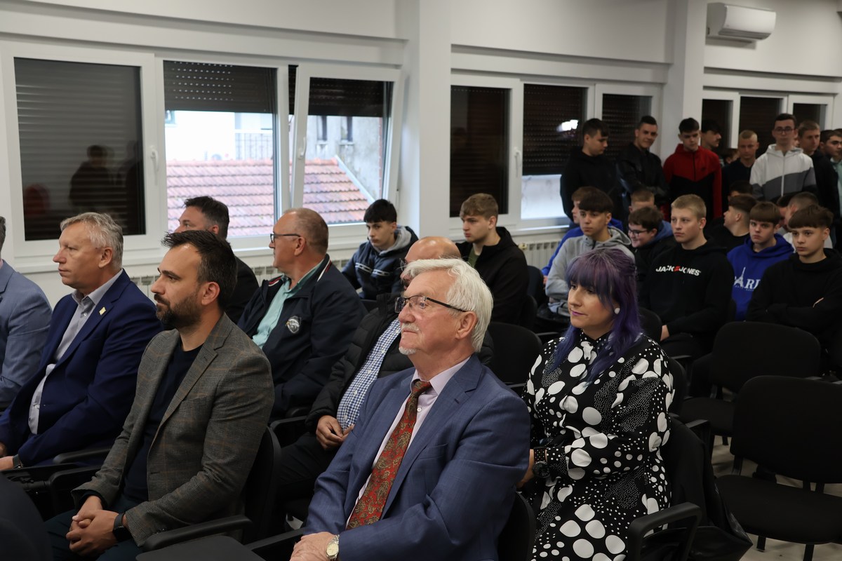 Međimurje slavi rekordan broj učenika u obrtničkim zanimanjima (23) Međimurje slavi rekordan broj učenika u obrtničkim zanimanjima (23)