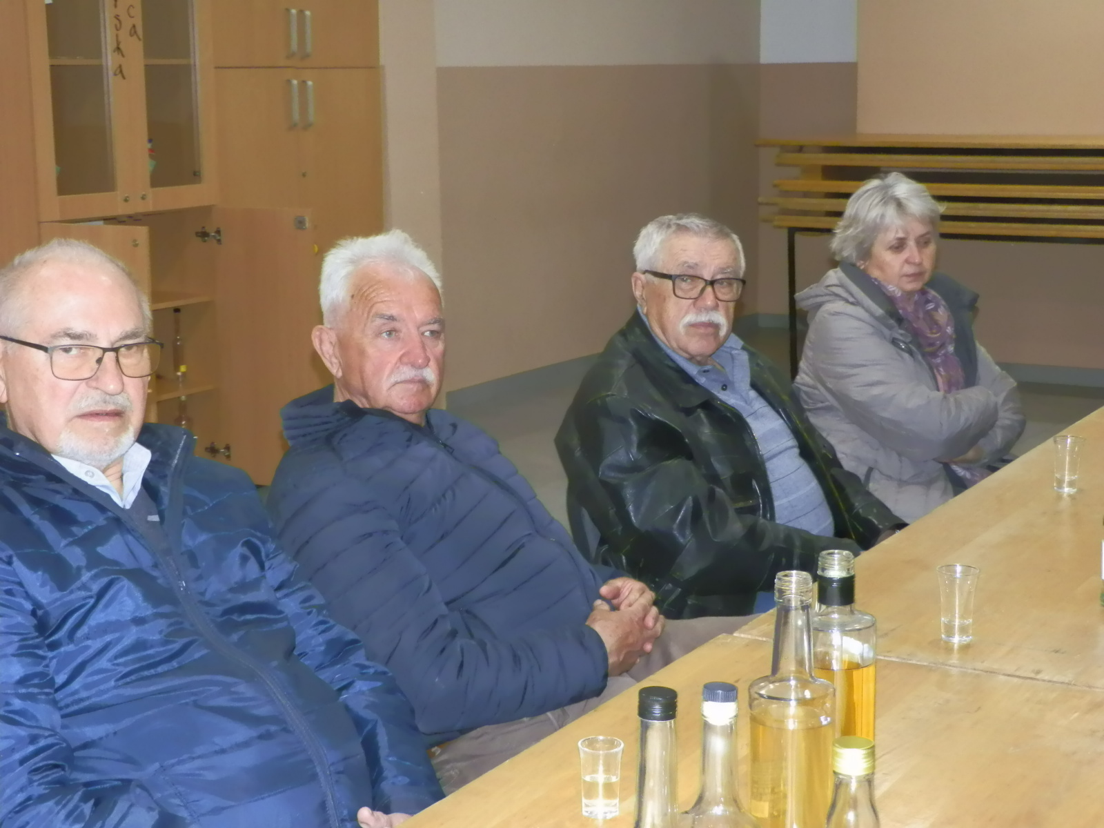 OLYMPUS DIGITAL CAMERA OLYMPUS DIGITAL CAMERA