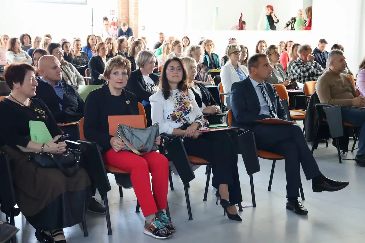 Medimurska-zupanija-i-Dom-zdravlja-Cakovec-domacini-strucnog-skupa-o-palijativnoj-skrbi-18 Medimurska-zupanija-i-Dom-zdravlja-Cakovec-domacini-strucnog-skupa-o-palijativnoj-skrbi-18