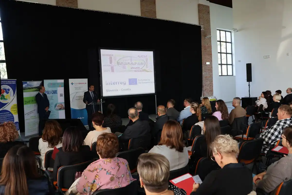Medimurska-zupanija-i-Dom-zdravlja-Cakovec-domacini-strucnog-skupa-o-palijativnoj-skrbi-29 Medimurska-zupanija-i-Dom-zdravlja-Cakovec-domacini-strucnog-skupa-o-palijativnoj-skrbi-29