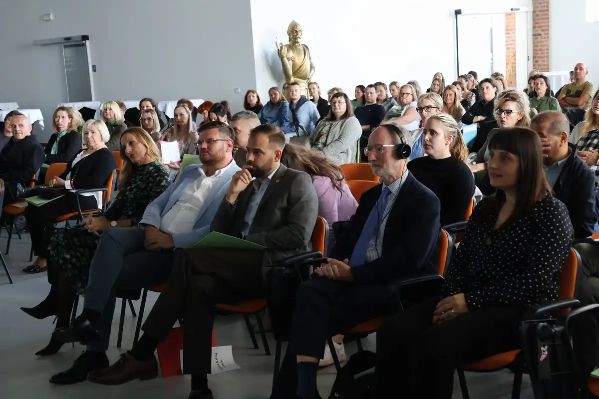 Medimurska-zupanija-i-Dom-zdravlja-Cakovec-domacini-strucnog-skupa-o-palijativnoj-skrbi-30 Medimurska-zupanija-i-Dom-zdravlja-Cakovec-domacini-strucnog-skupa-o-palijativnoj-skrbi-30