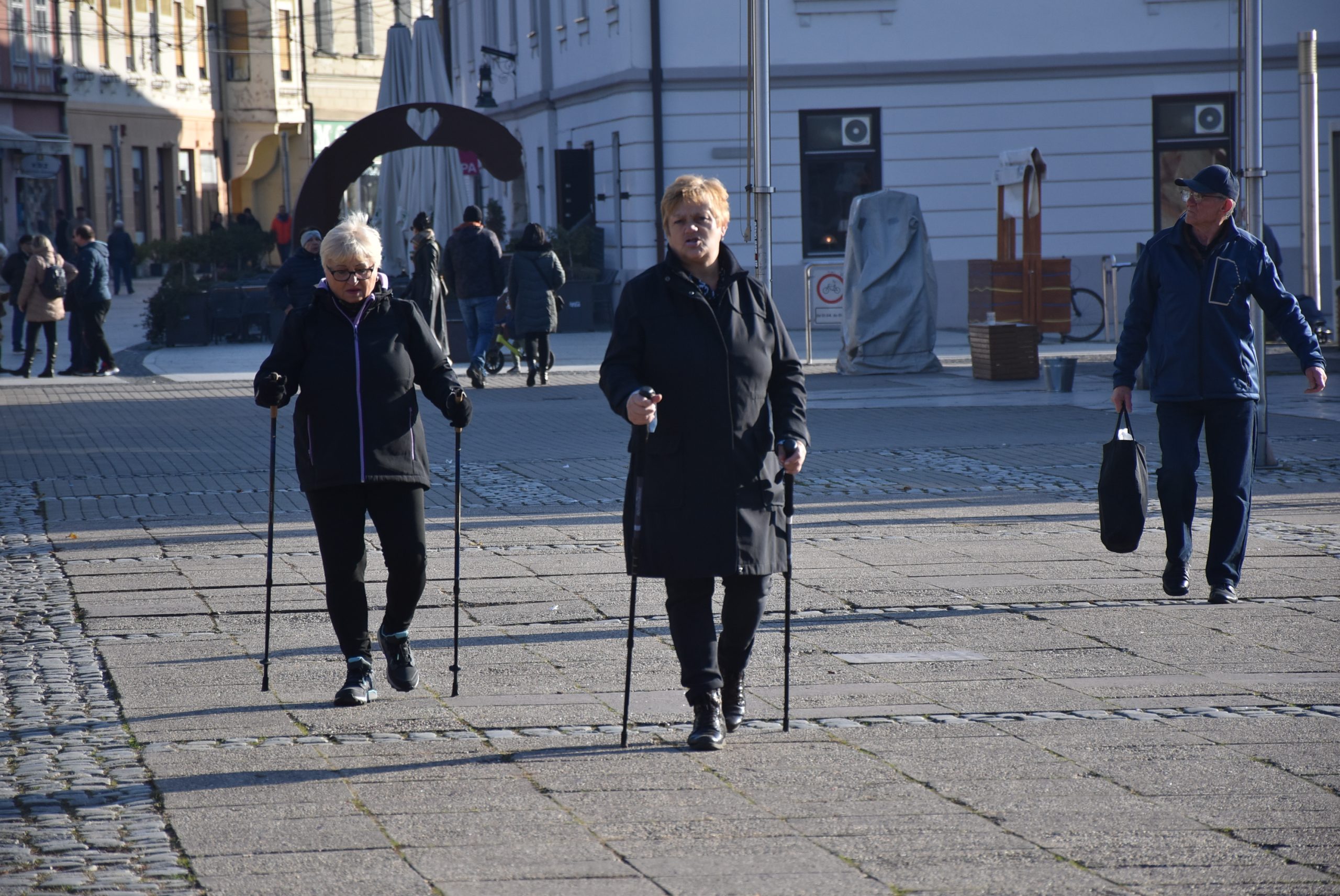Međimurski slatkiši (14) Međimurski slatkiši (14)