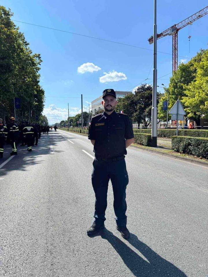Međimurski vatrogasci na vojnom mimohodu oluje (1)