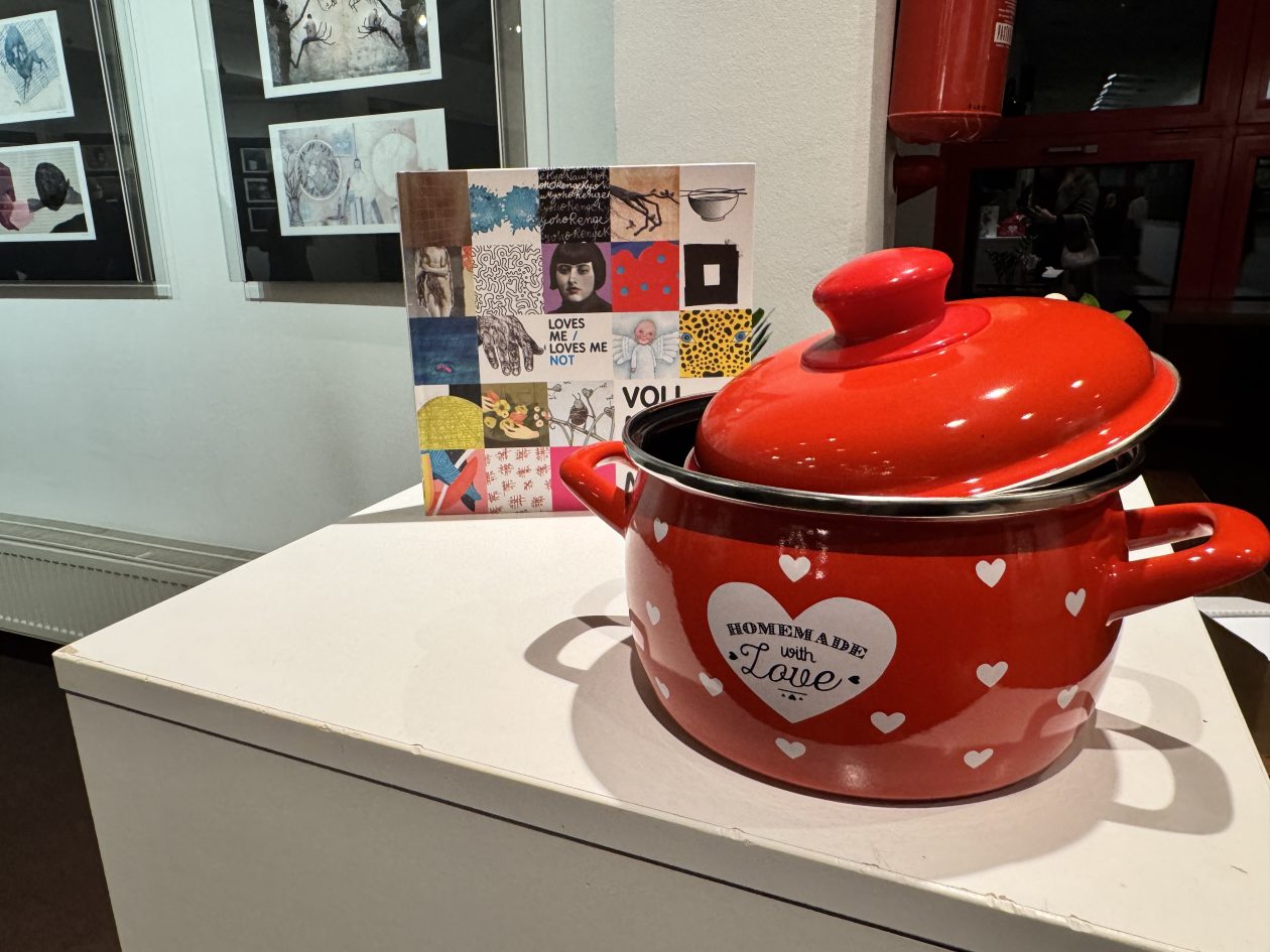 Međunarodna izložba Voli me Ne voli me (15)