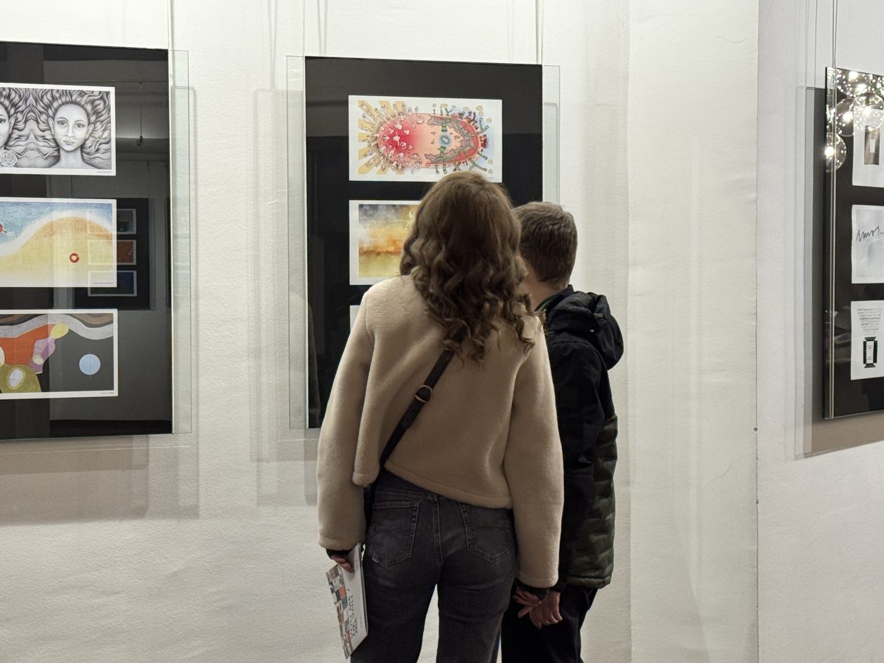 Međunarodna izložba Voli me Ne voli me (17)