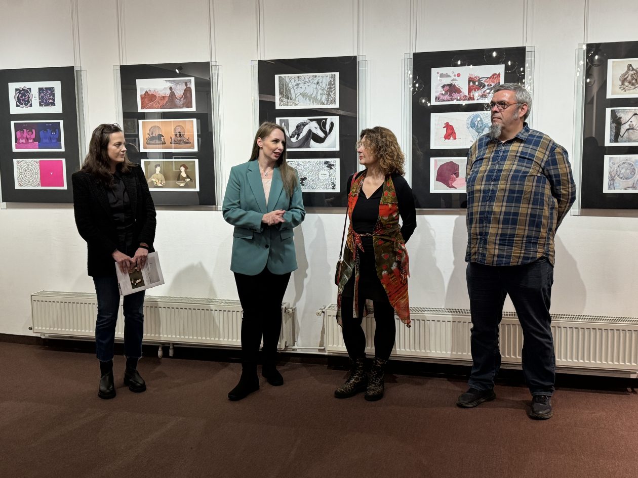 Međunarodna izložba Voli me Ne voli me (22)