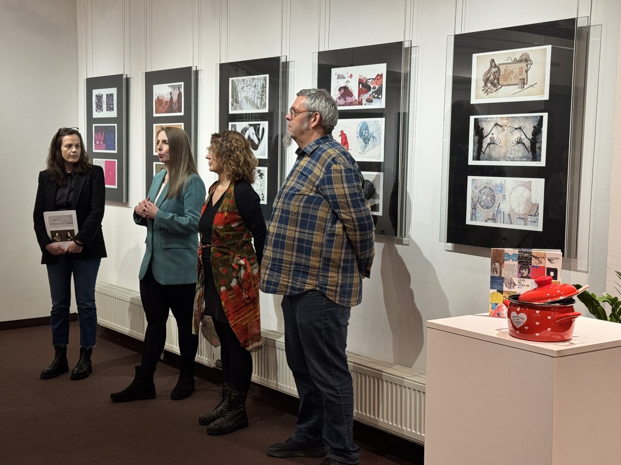 Međunarodna izložba Voli me Ne voli me (24)