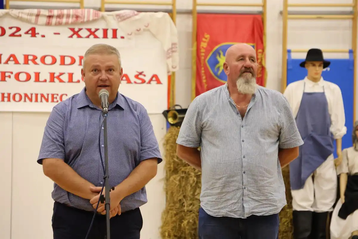 Međunarodna smotra folklora Strahoninec 2024 (1) Međunarodna smotra folklora Strahoninec 2024 (1)