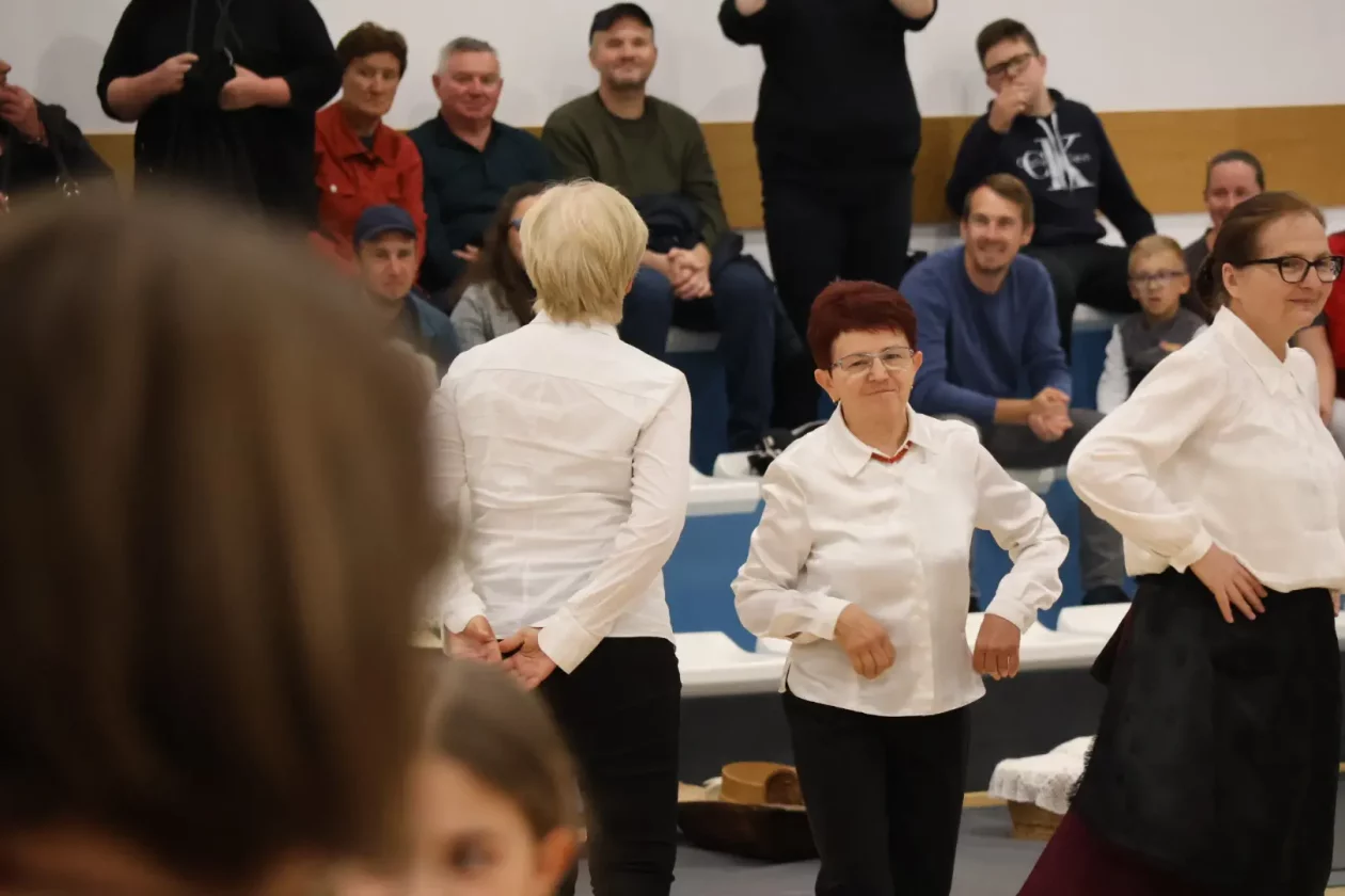 Međunarodni folklorni susret Draškovec folklor (127)