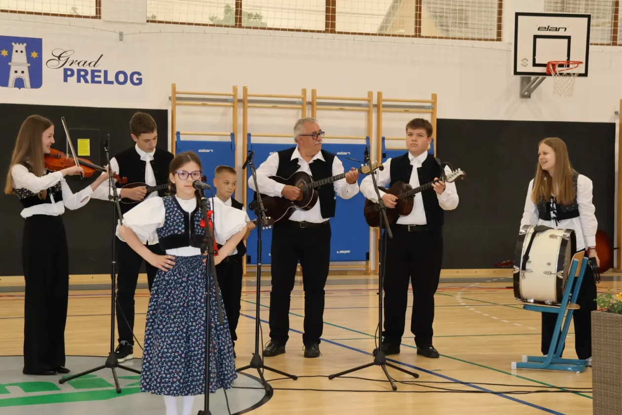 Međunarodni folklorni susret Draškovec folklor (35)